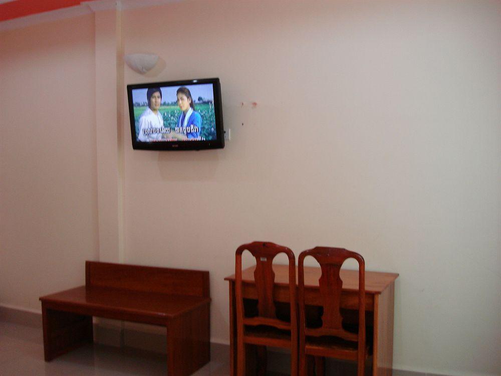 Lucky Star 2 Hotel Phnom Penh Dış mekan fotoğraf