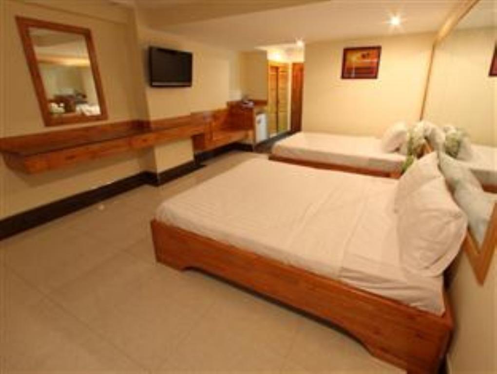 Lucky Star 2 Hotel Phnom Penh Dış mekan fotoğraf